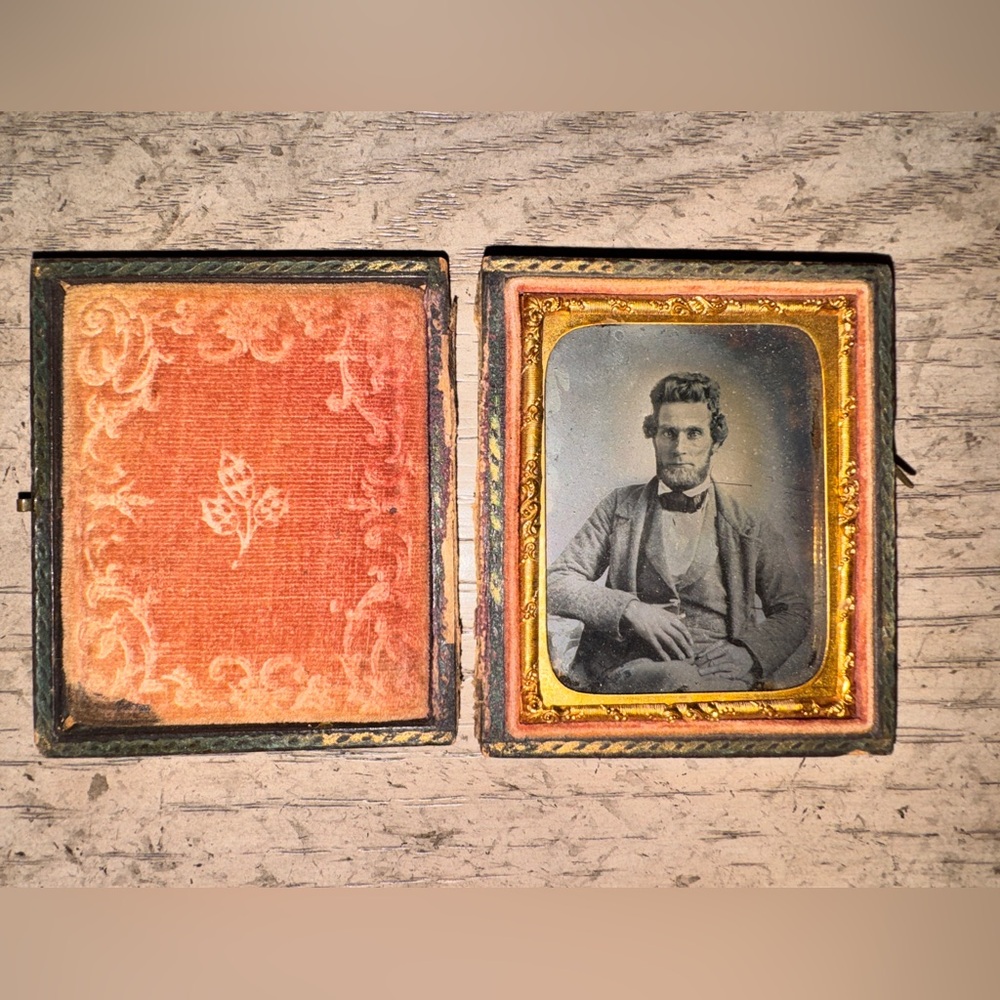 Antique 1/9 Plate Daguerreotype with Original Velvet Lined Case